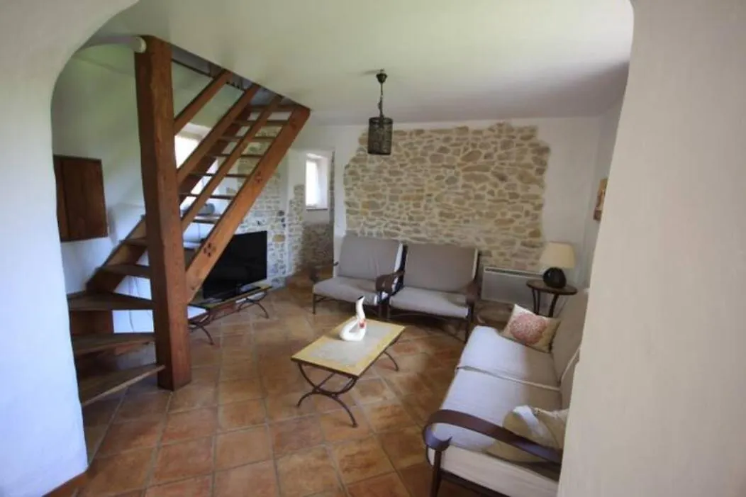 Le Mas Celine Saint-Sauveur-de-Cruzière 0*,