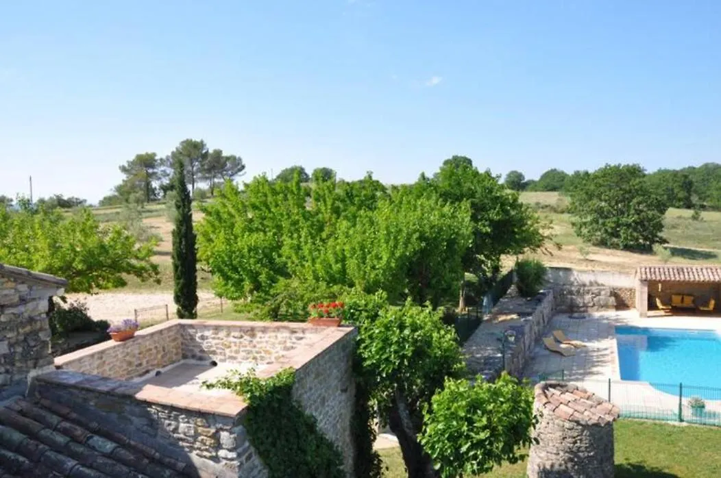 Nyaraló Le Mas Celine Saint-Sauveur-de-Cruzière Franciaország